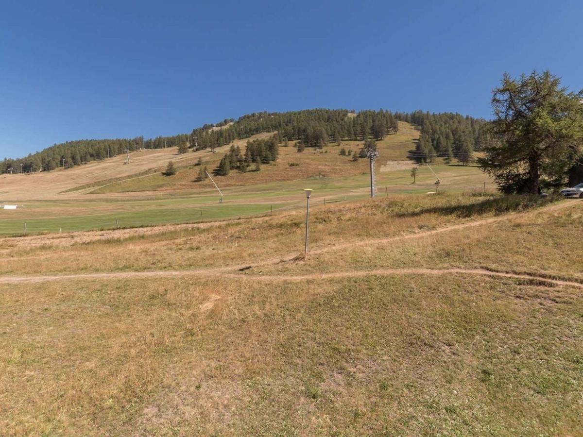 Appartement Skis Aux Pieds, 6 Pers Avec Parking, Montgenevre - Fr-1-330D-7 Buitenkant foto