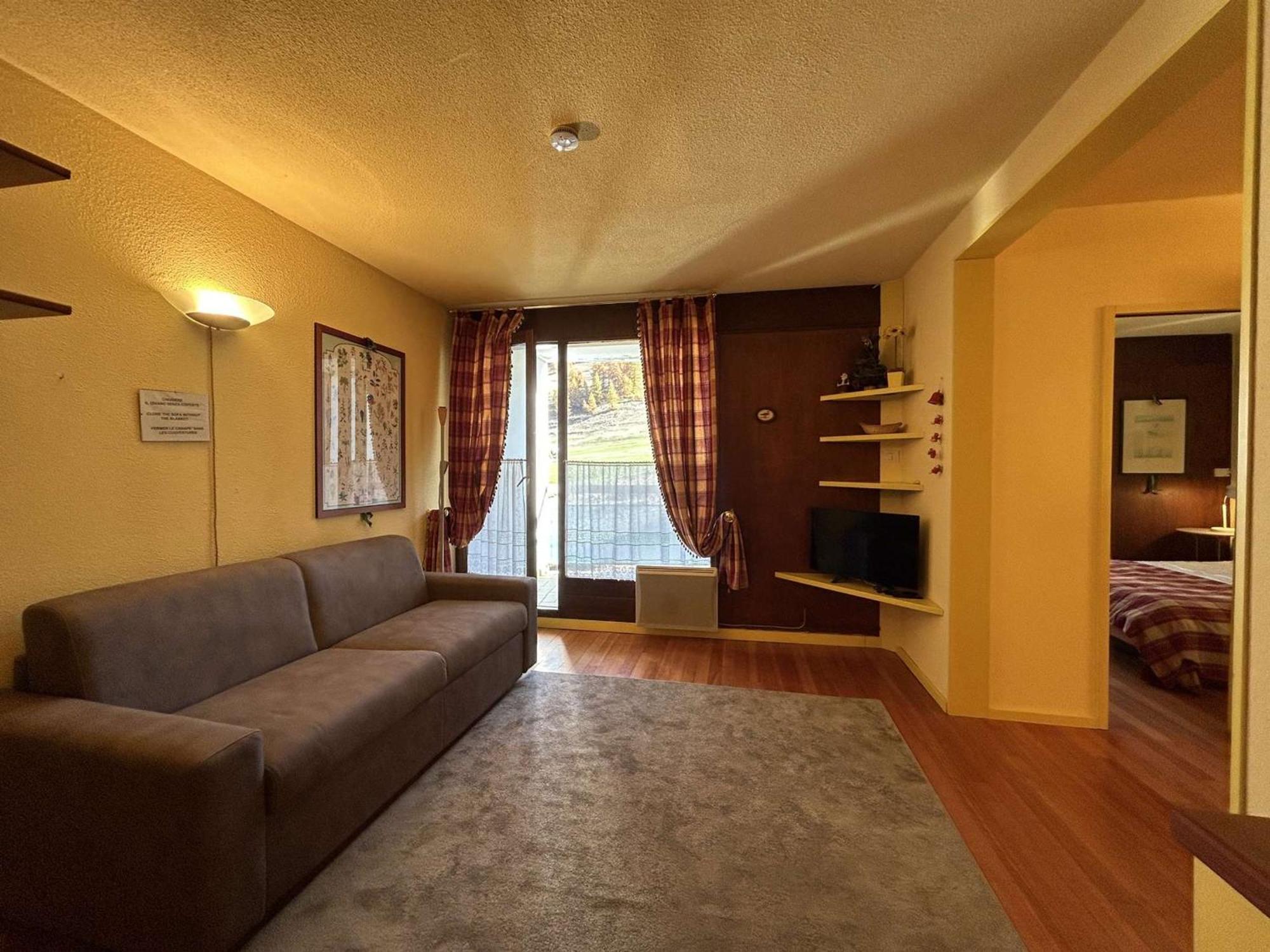 Appartement Skis Aux Pieds, 6 Pers Avec Parking, Montgenevre - Fr-1-330D-7 Buitenkant foto